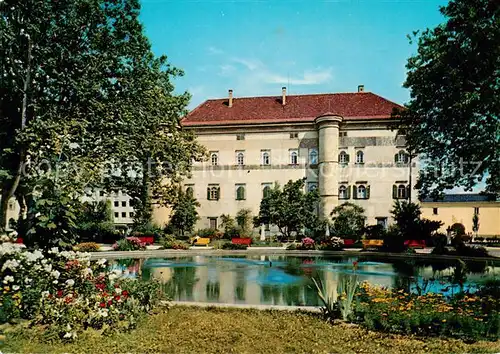 AK / Ansichtskarte  Spittal_Drau_Kaernten_AT Schloss Porcia Schlossteich 