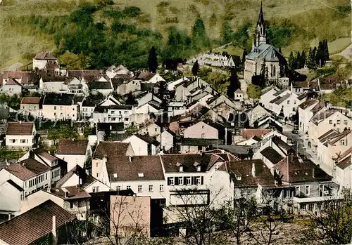 AK / Ansichtskarte  Beckingen_Saar Ortsansicht mit Kirche 