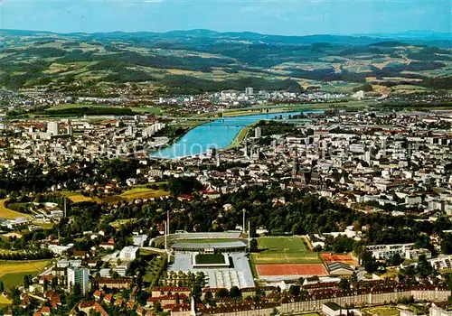 AK / Ansichtskarte  Linz_Donau_AT Stadion mit Sporthalle 