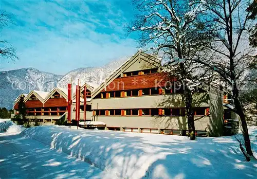 AK / Ansichtskarte 73855515 Obertraun_Oberoesterreich_AT Jugendherberge im Winterzauber 