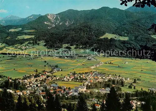 AK / Ansichtskarte  Greifenburg_Kaernten_AT Panorama Blick ins Tal mit Waisach Bruggen im Drautal 