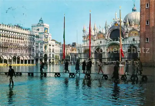 AK / Ansichtskarte 73856220 Venezia_Venedig Eccezionale alta marea in Piazza San Marco Venezia Venedig