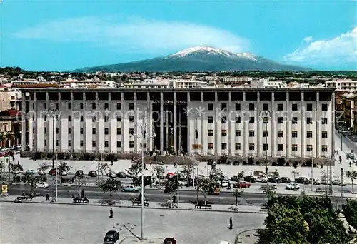 AK / Ansichtskarte  Catania_Sicilia_IT Palazzo di Giustizia ed Etna 