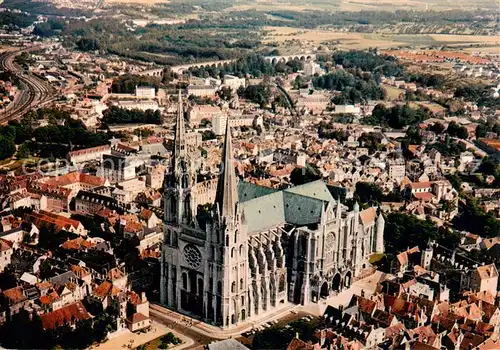 AK / Ansichtskarte  Chartres_28 Vue aérienne de la cathédrale 