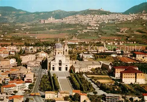 AK / Ansichtskarte 73857276 Assisi_Umbria Panorama Chiesa Santa Maria degli Angeli veduta aerea Assisi Umbria