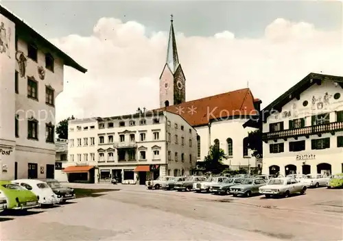 AK / Ansichtskarte  Holzkirchen_Oberbayern Marktplatz mit Kirche und Apotheke Holzkirchen Oberbayern