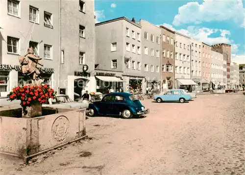 AK / Ansichtskarte  Muehldorf__Inn Strassenpartie mit Brunnen 