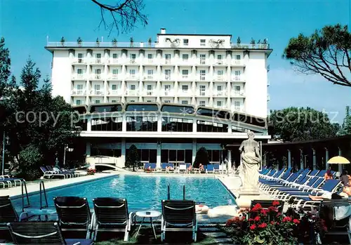 AK / Ansichtskarte 73858156 Abano_Terme Hotel President Terme Pool Abano Terme