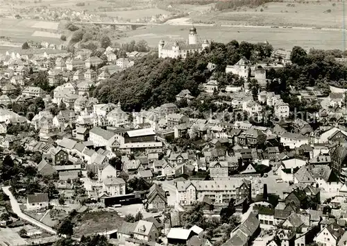 AK / Ansichtskarte Montabaur_Westerwald Stadtzentrum mit Schloss Montabaur_Westerwald
