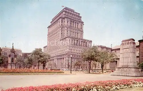 AK / Ansichtskarte Montreal_Quebec Sun Life Building Dominion Square Montreal Quebec