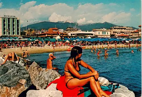 AK / Ansichtskarte Marina_di_Massa_IT La spiaggia 