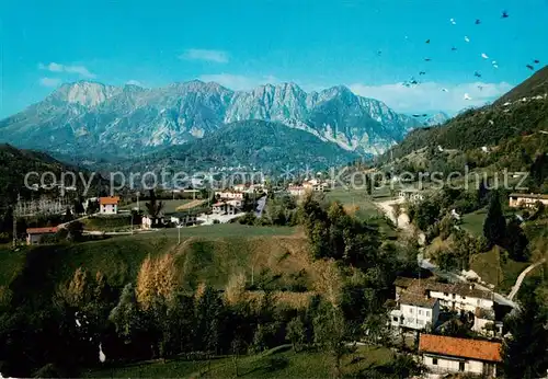 AK / Ansichtskarte  Meduno_Pordenone_IT Scorcio panoramico con Monte Raut 