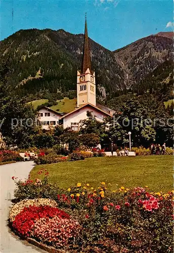 AK / Ansichtskarte  Bad_Hofgastein_AT Ortsmotiv mit Kirche 