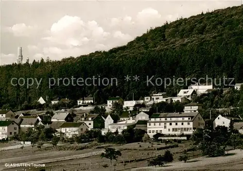 AK / Ansichtskarte  Glashuetten__Taunus Ansicht mit Hotel Pension Weisses Ross 