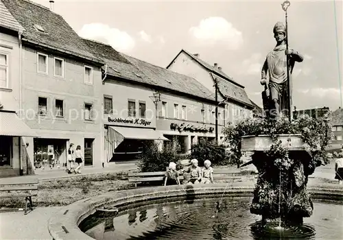 AK / Ansichtskarte  Koelleda Wipertusbrunnen am Markt Koelleda