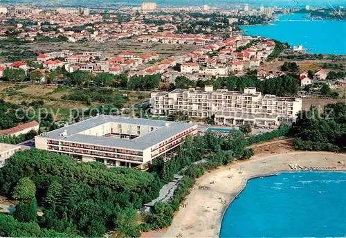 AK / Ansichtskarte 73861628 Borik_Zadar_Croatia Hotel Ferienanlage am Strand 