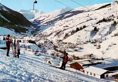 AK / Ansichtskarte  Hinterglemm_Saalbach Mitteregglift mit Talschluss Hinterglemm_Saalbach