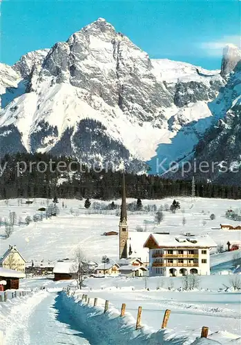 AK / Ansichtskarte  Alm_Saalfelden Panorama mit Kirche Alm_Saalfelden