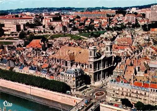AK / Ansichtskarte  Besancon_25_Doubs Vue aerienne leglise de la Madeleine la place Jouffroy au fond a gauche lecole d'horlogerie 