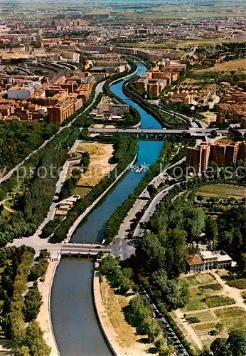 AK / Ansichtskarte 73862022 Madrid_Spain Rio Manzanares Fliegeraufnahme Madrid Spain