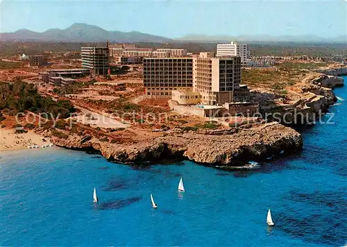 AK / Ansichtskarte 73862218 Calas_de_Mallorca_ES Hotel América vista aérea 