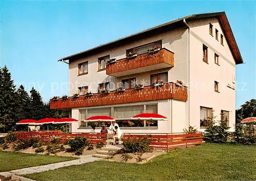 AK / Ansichtskarte  Winterberg_Hochsauerland Hotel zur Sonne Terrasse Winterberg_Hochsauerland