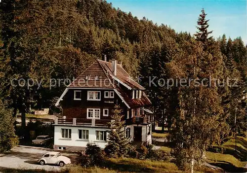 AK / Ansichtskarte  Hinterzarten Pension Waldeck mit Gaestehaus Hinterzarten