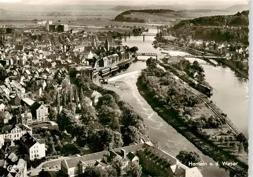 AK / Ansichtskarte 73863799 Hameln_Weser Fliegeraufnahme Hameln Weser