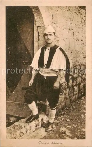 AK / Ansichtskarte  Trachten Albanien Albanese Costume 