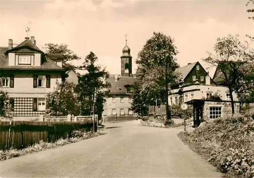 AK / Ansichtskarte  Niederlungwitz Ortsstrasse Blick zur Kirche Niederlungwitz