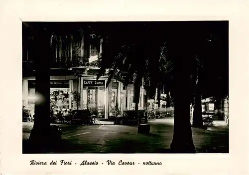 AK / Ansichtskarte  Alassio_Liguria_IT Via Cavour notturno Pasticceria e Caffe Roma 