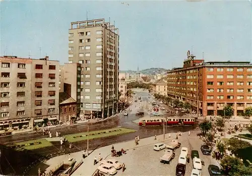 AK / Ansichtskarte  Bratislava_Pressburg_Pozsony Stadtzentrum Strassenbahn Kreuzung 