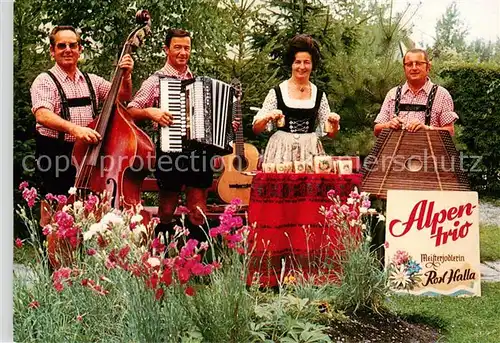 AK / Ansichtskarte  Schlossberg_Stephanskirchen Rosl Halla Alpentrio Schlossberg