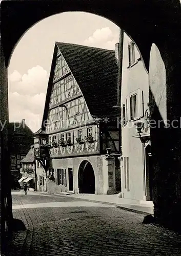 AK / Ansichtskarte  Uffenheim Blick durch das Wuerzburger Tor Altstadt Uffenheim