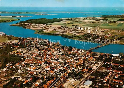 AK / Ansichtskarte  Kappeln_Schlei mit Ellenberg im Hintergrund Maasholm Schleimuende und die Ostsee Kappeln_Schlei