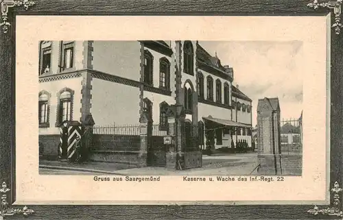 AK / Ansichtskarte  Saargemuend_Sarreguemines_57_Moselle Kaserne und Wache des Inf.-Regt. 22 Bilderrahmen 