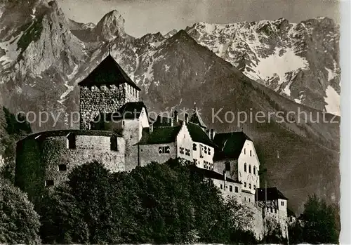 AK / Ansichtskarte 73869174 Fuerstentum_Liechtenstein Schloss Vaduz mit Falknis 