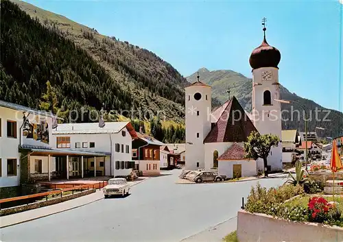 AK / Ansichtskarte  St_Anton_Arlberg_AT Ortspartie mit Kirche 