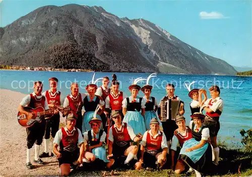 AK / Ansichtskarte  Pertisau_Achensee Schuhplattler und Volkstanzgruppe am Achensee Pertisau Achensee