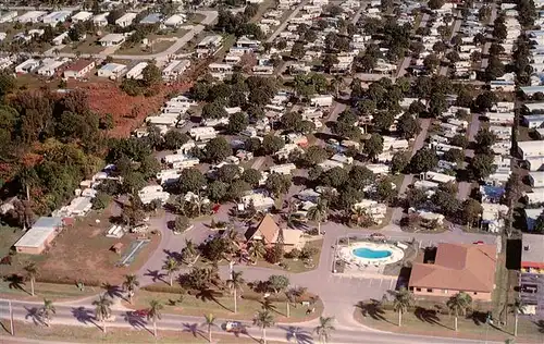 AK / Ansichtskarte 73869584 Fort_Myers_Florida_USA Fort Myers Beach R. V. Resort aerial view 