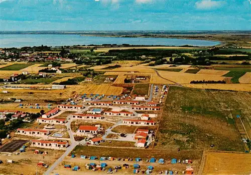 AK / Ansichtskarte  Fouras-les-Bains_17_Charente-Maritime Vue aérienne du Village de Vacances PTT et de son camping 