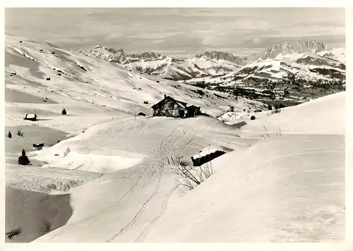 AK / Ansichtskarte  Fideris Skihaus Heuberge Winterpanorama Alpen Fideris