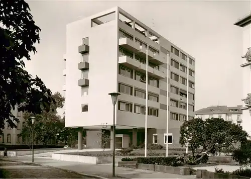 AK / Ansichtskarte  Bad_Nauheim Klinik und Institut fuer physikalische Medizin und Balneologie der Universitaet Giessen Bad_Nauheim