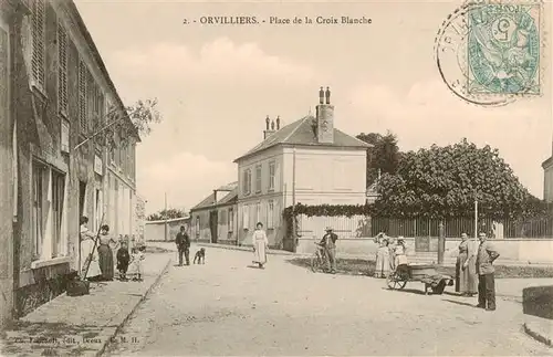 AK / Ansichtskarte  Orvilliers_78_Yvelines Place de la Croix Blanche 