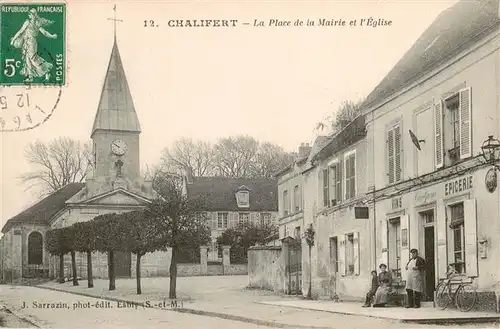 AK / Ansichtskarte  Chalifert_77_Seine-et-Marne Place de la Mairie et l Eglise 