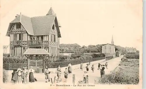 AK / Ansichtskarte  Bernieres_-sur-Mer_14_Calvados La Rue des Ormes 