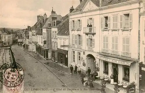AK / Ansichtskarte  Nogent-le-Rotrou_28_Eure-et-Loir Hôtel du Dauphin et la Rue Charronnerie 