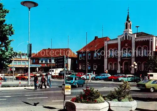 AK / Ansichtskarte  Oldenburg_Holstein Markt und Rathau Oldenburg_Holstein