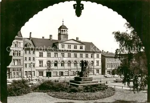 AK / Ansichtskarte  Zeitz Friedensplatz Zeitz