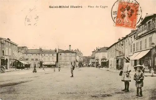 AK / Ansichtskarte  Saint-Mihiel_55_Meuse Place du Cygne 